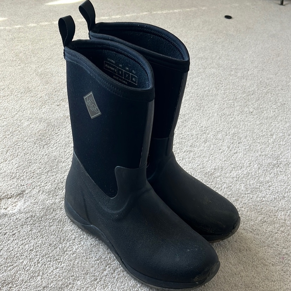 The original muck boot rubber boots